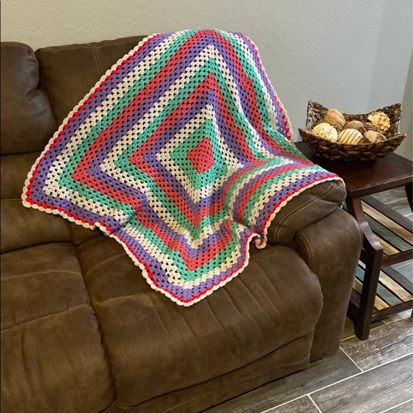 43x43 Handmade Afghan - Picture 2 of 3